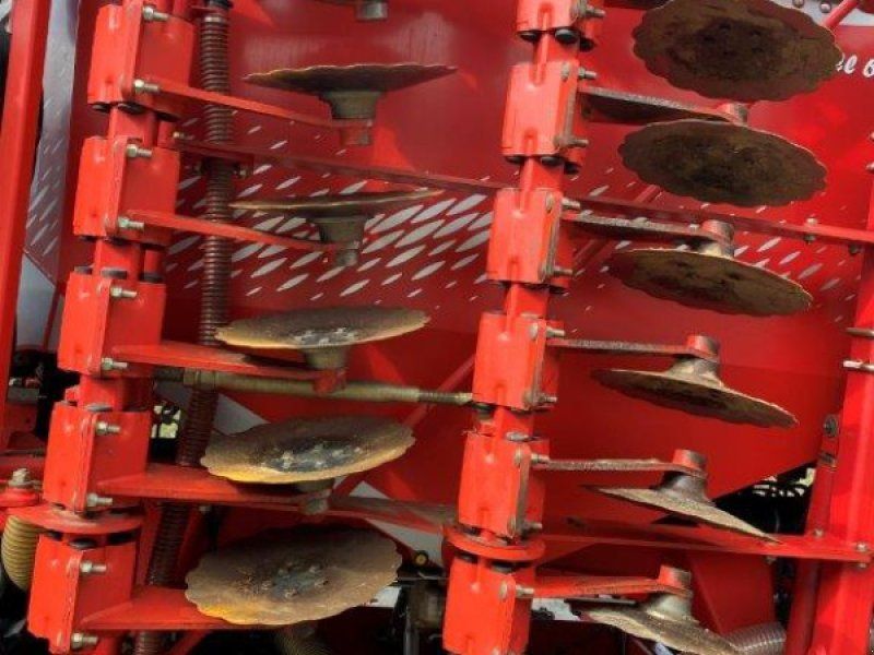 Kverneland U DRILL 6000