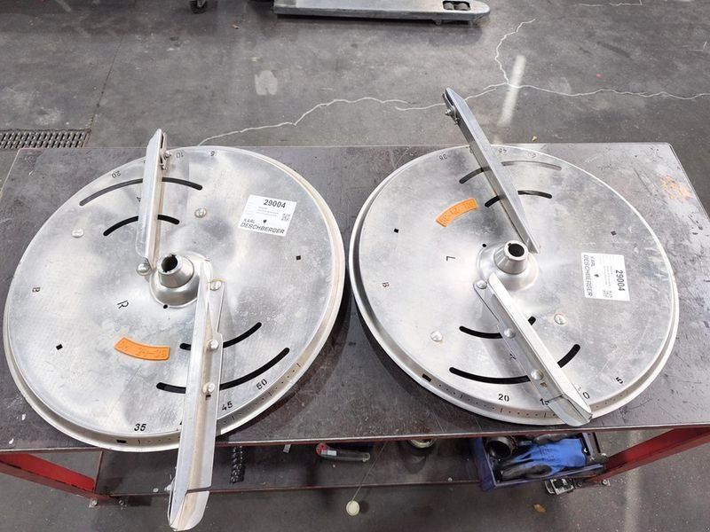 Amazone OM 24-36 Streuscheiben