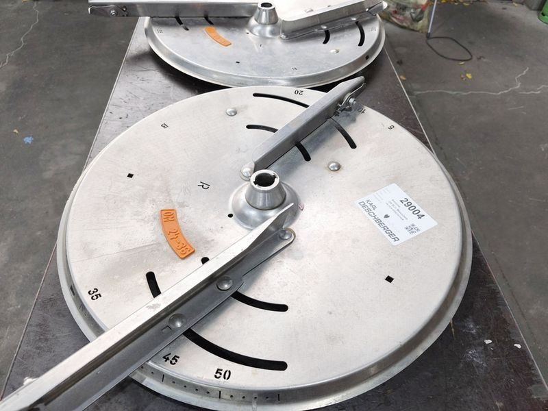 Amazone OM 24-36 Streuscheiben