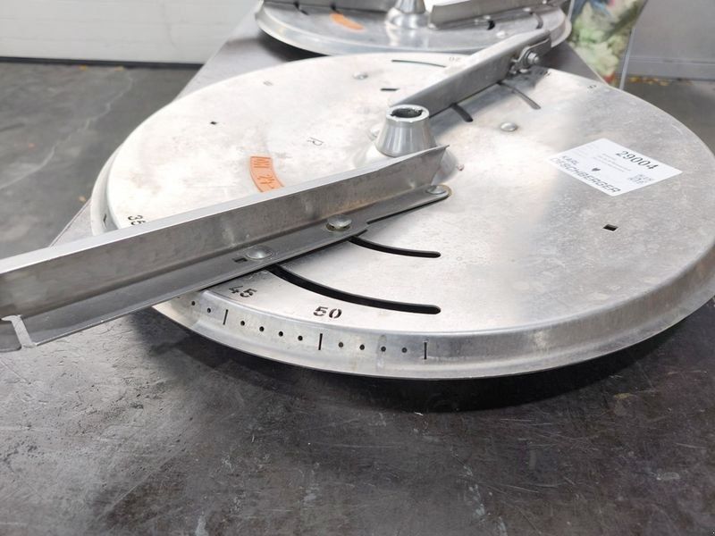 Amazone OM 24-36 Streuscheiben