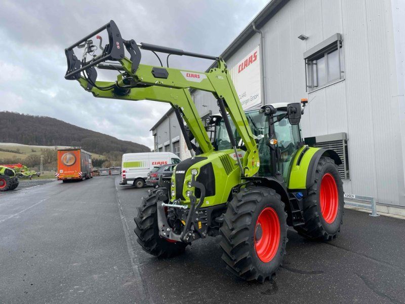 Claas Arion 470