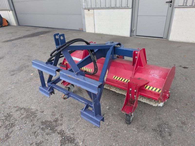 Mayer KM 1550/530 Kehrmaschine