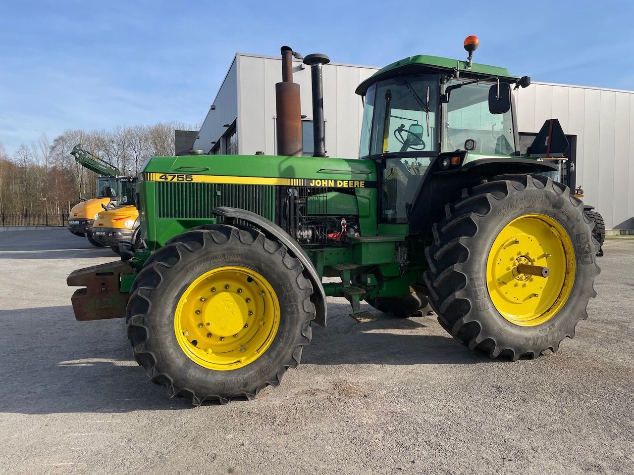 John Deere 4755