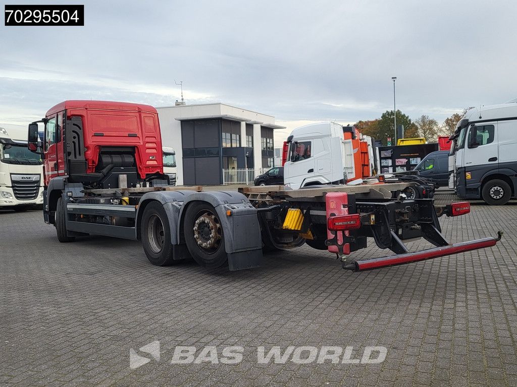 MAN TGS TGS 26.320 6X2 ADR BDF Lift + Steering Axle Euro 6