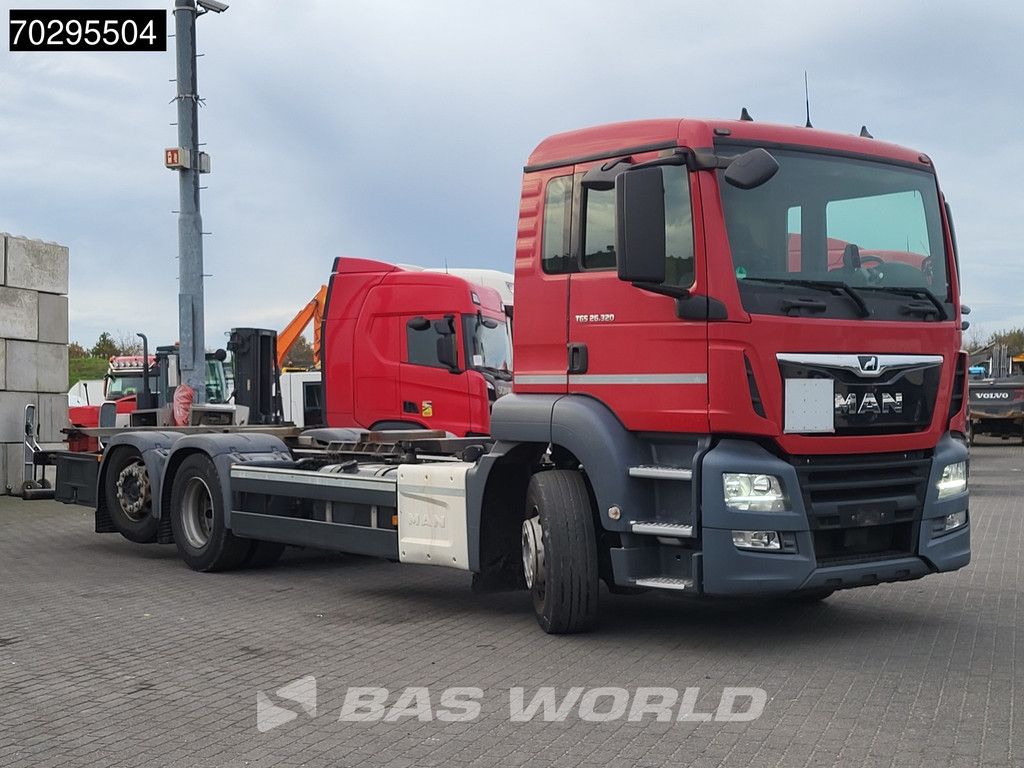 MAN TGS TGS 26.320 6X2 ADR BDF Lift + Steering Axle Euro 6