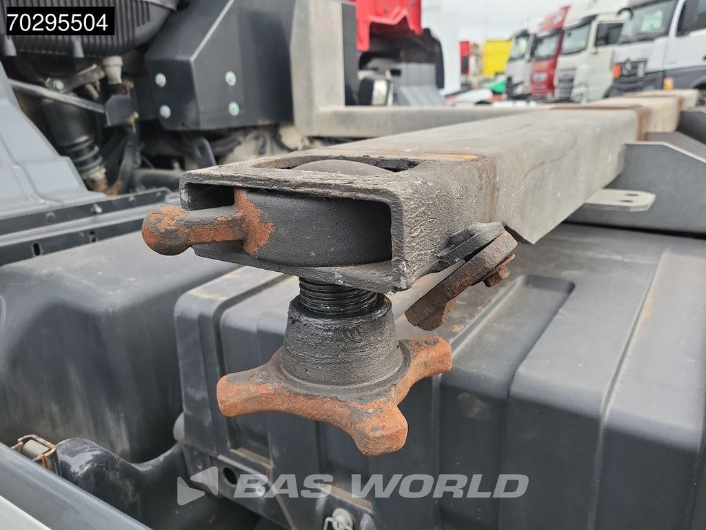 MAN TGS TGS 26.320 6X2 ADR BDF Lift + Steering Axle Euro 6