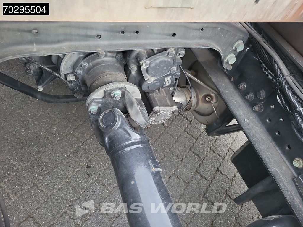 MAN TGS TGS 26.320 6X2 ADR BDF Lift + Steering Axle Euro 6