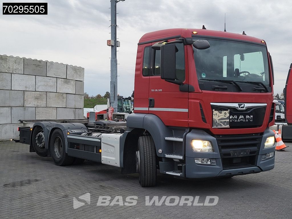 MAN TGS TGS 26.320 6X2 ADR BDF Lift + Steering Axle Euro 6