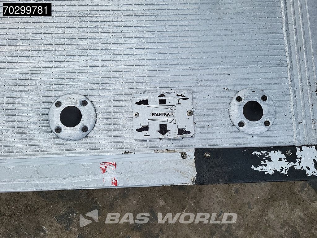 Mercedes Atego 1324 4X2 6 Cylinder 12t Automatic Tailgate Euro 6