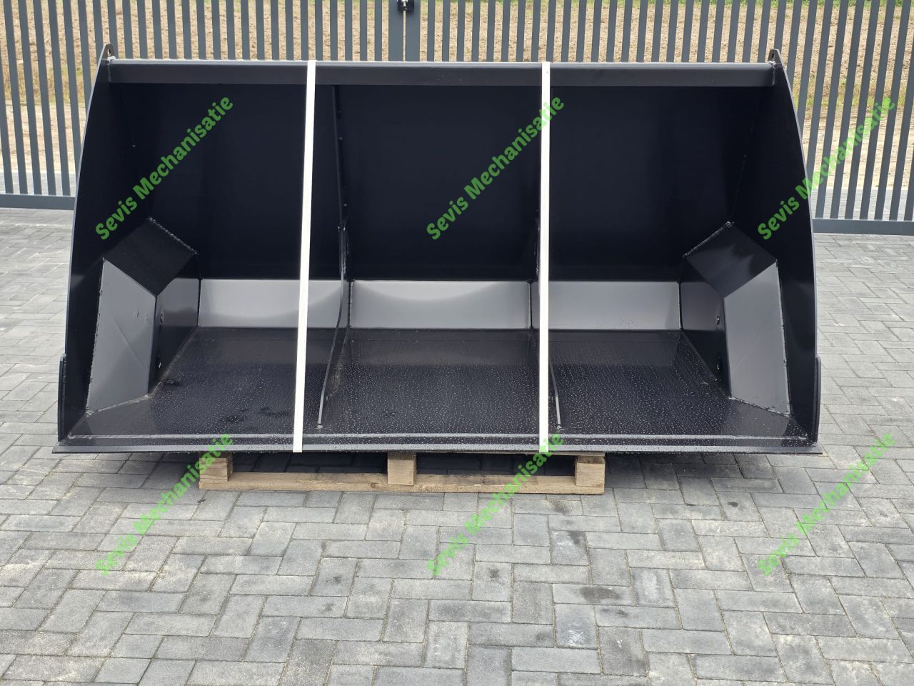 Hoogkiepbak Shovel Euro Giant Weidemann Manitou Eurotruck