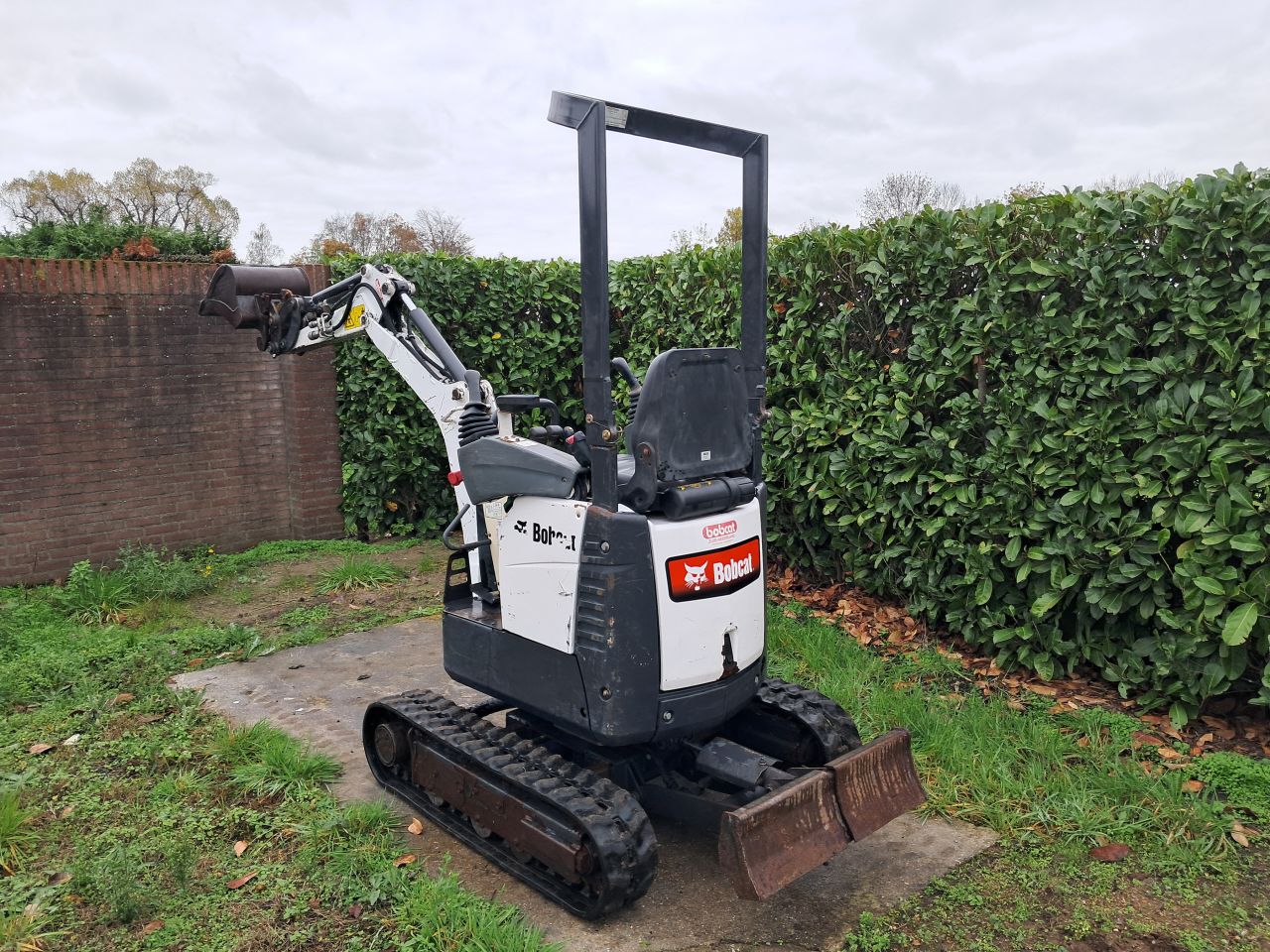 Minigraver Bobcat E10 / Sloop-sorteer / Minikraan / Graafmachine