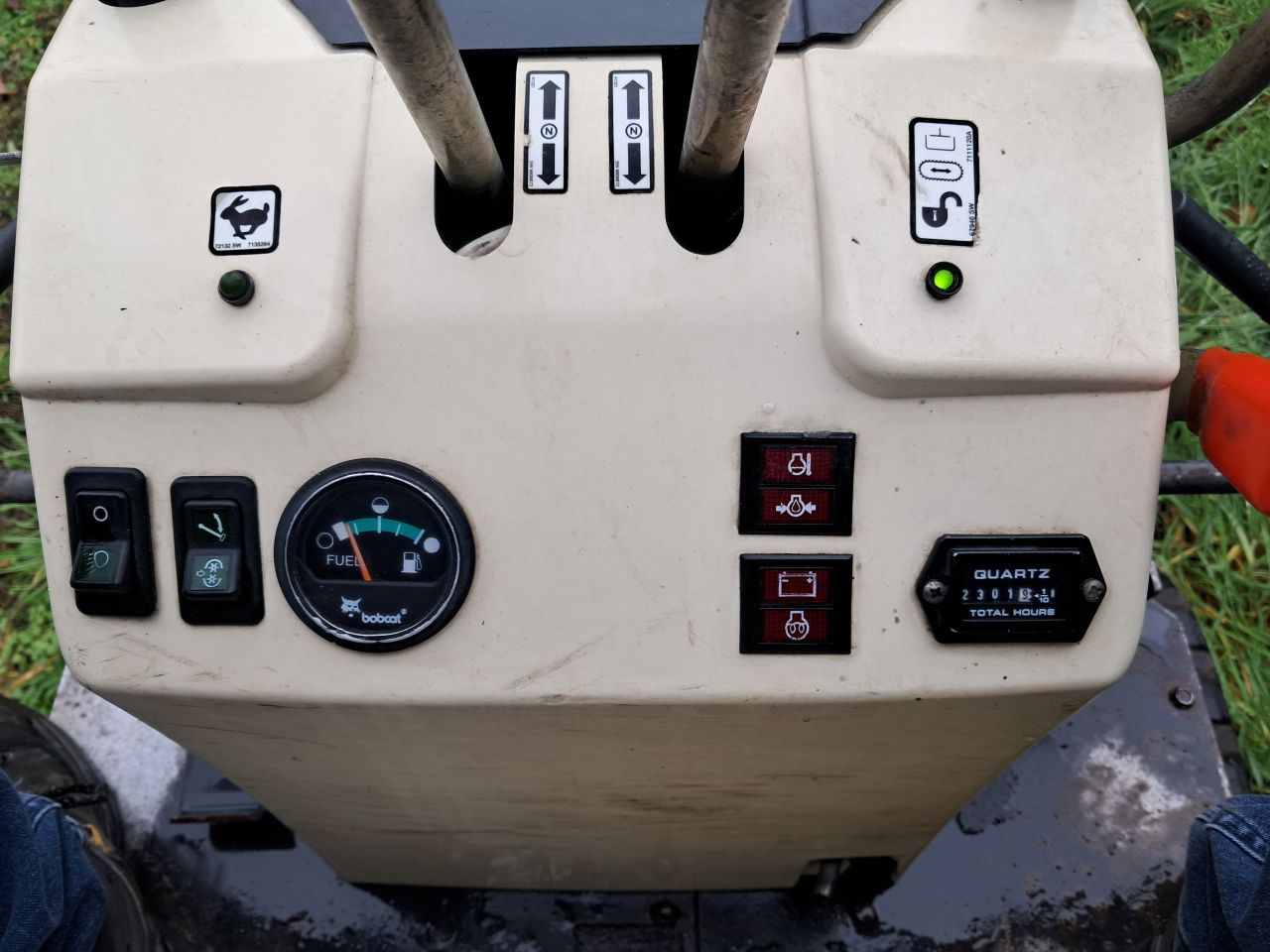 Minigraver Bobcat E10 / Sloop-sorteer / Minikraan / Graafmachine