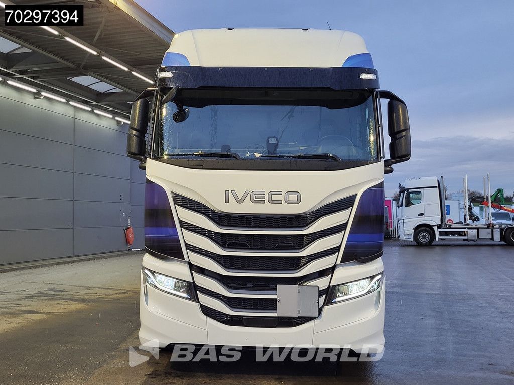 Iveco S-Way 500 6X2 NEW! 2000kg Ladebordwand Retarder Navi ACC Euro 6