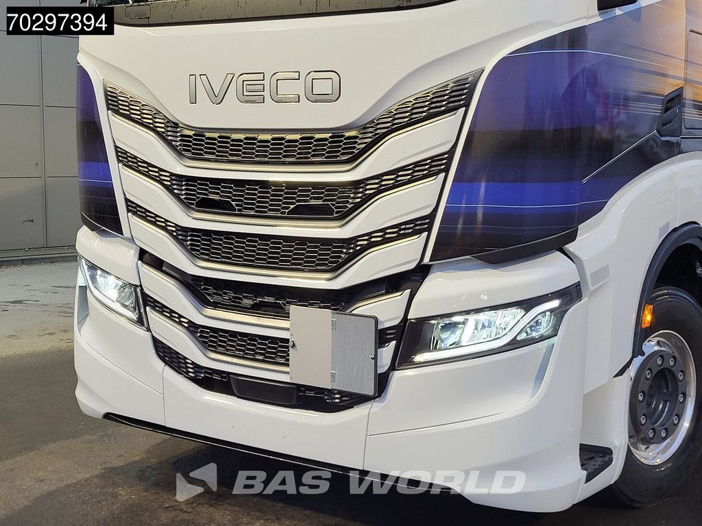 Iveco S-Way 500 6X2 NEW! 2000kg Ladebordwand Retarder Navi ACC Euro 6