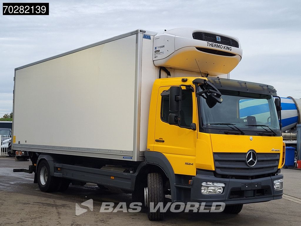 Mercedes Atego Atego 1524 4X2 16tonner Thermo King T-1200R cooler 1500kg Ladebordwand Automatic