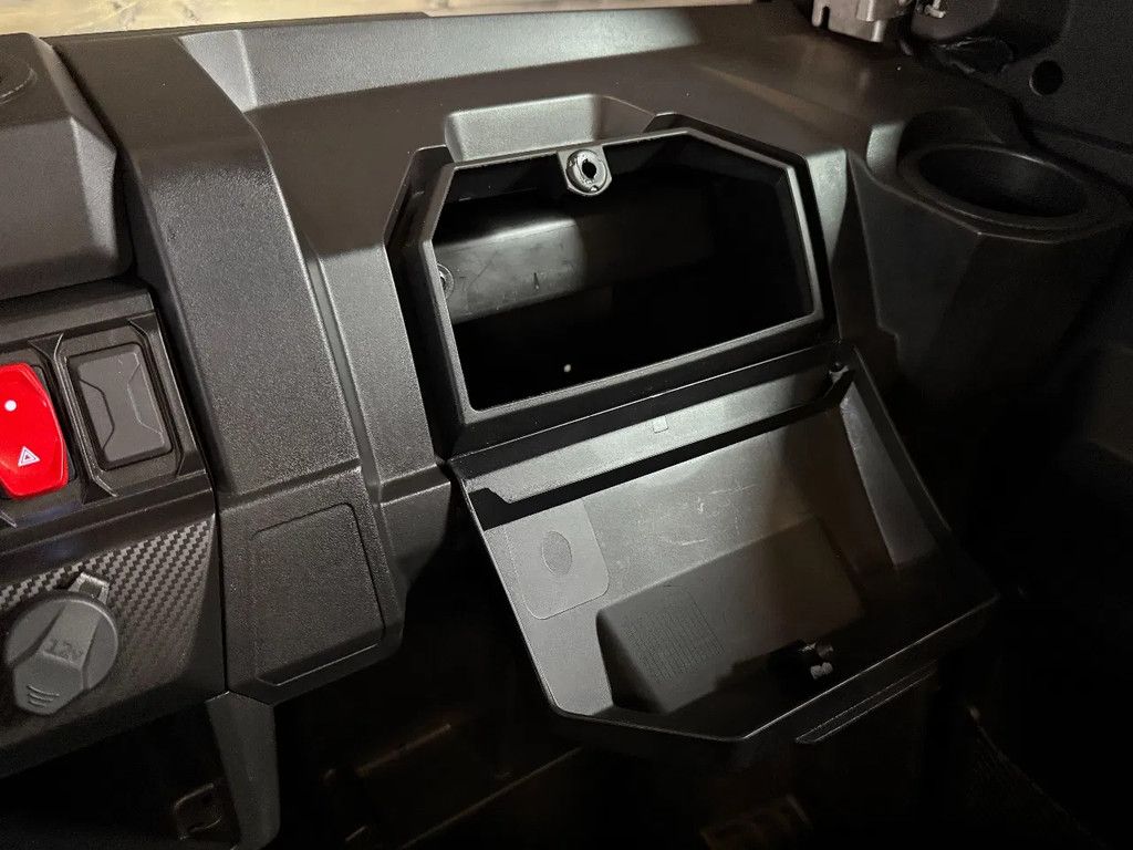 CFMOTO UFORCE 600 4x4 | stuurbekrachtiging | 4X4 | Lier |