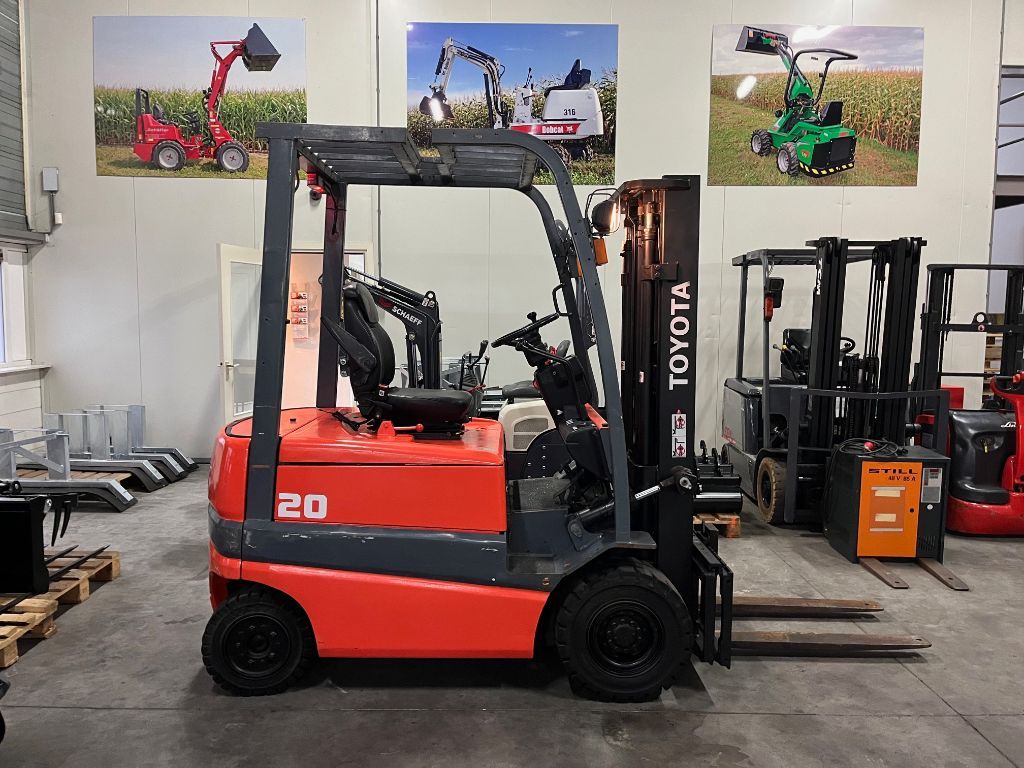 TOYOTA FBMF20 Elektrische heftruck met freelift en sideshift