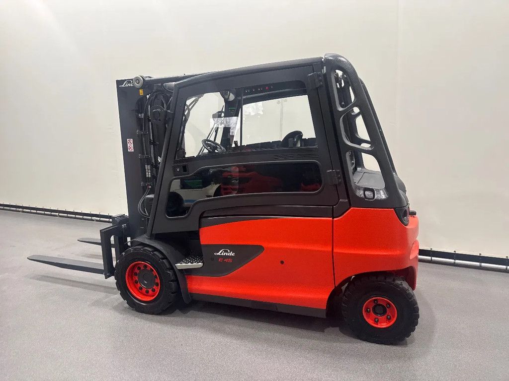 Linde 388 E 45 L-01/600 container uitvoering