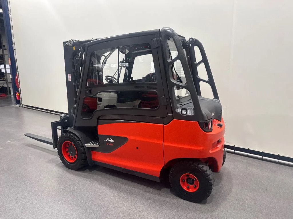 Linde 388 E 45 L-01/600 container uitvoering