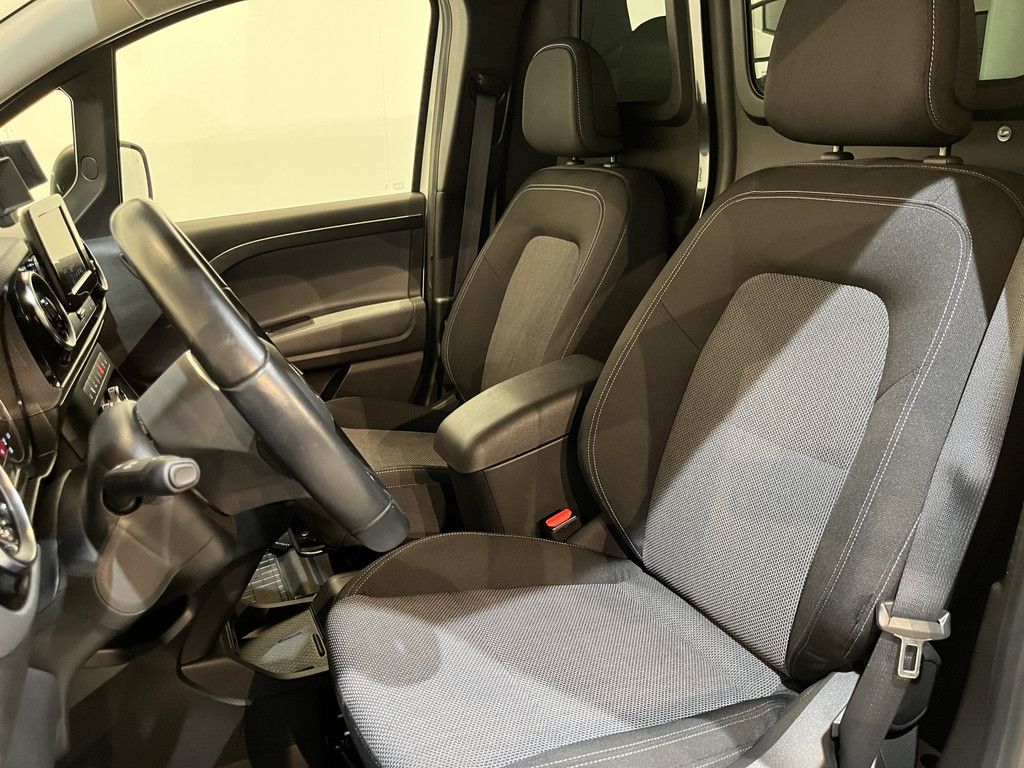 Mercedes-Benz Citan 112 CDI L2 Pro Automaat / Servicebus / Sortimo Inrichting / Euro 6 / Airco / Camera / CarPlay / Navigatie / Klep / 36.000 KM !!