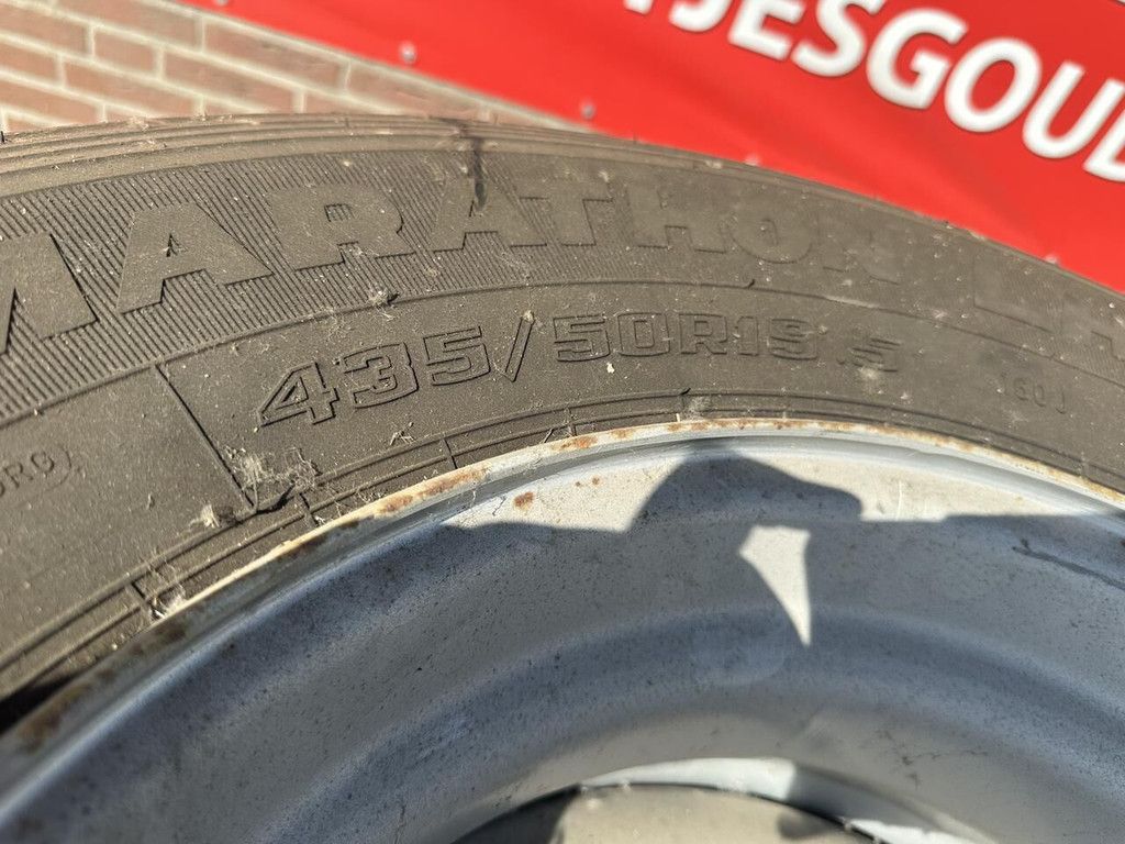 4 Banden truck tire