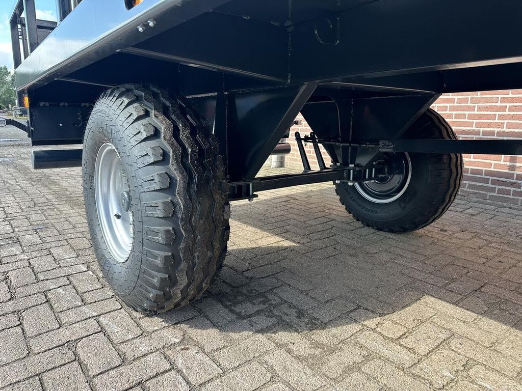 Bakkenwagen voor achter een kraan/shovel