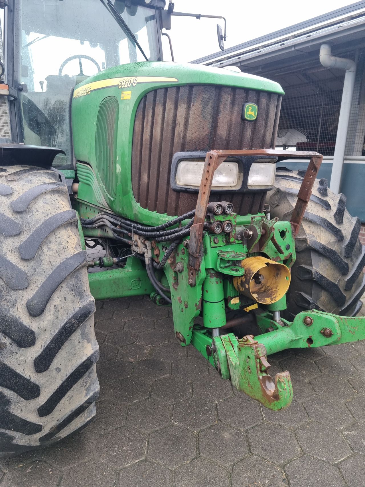 John Deere 6920s trekker. 50kmpu