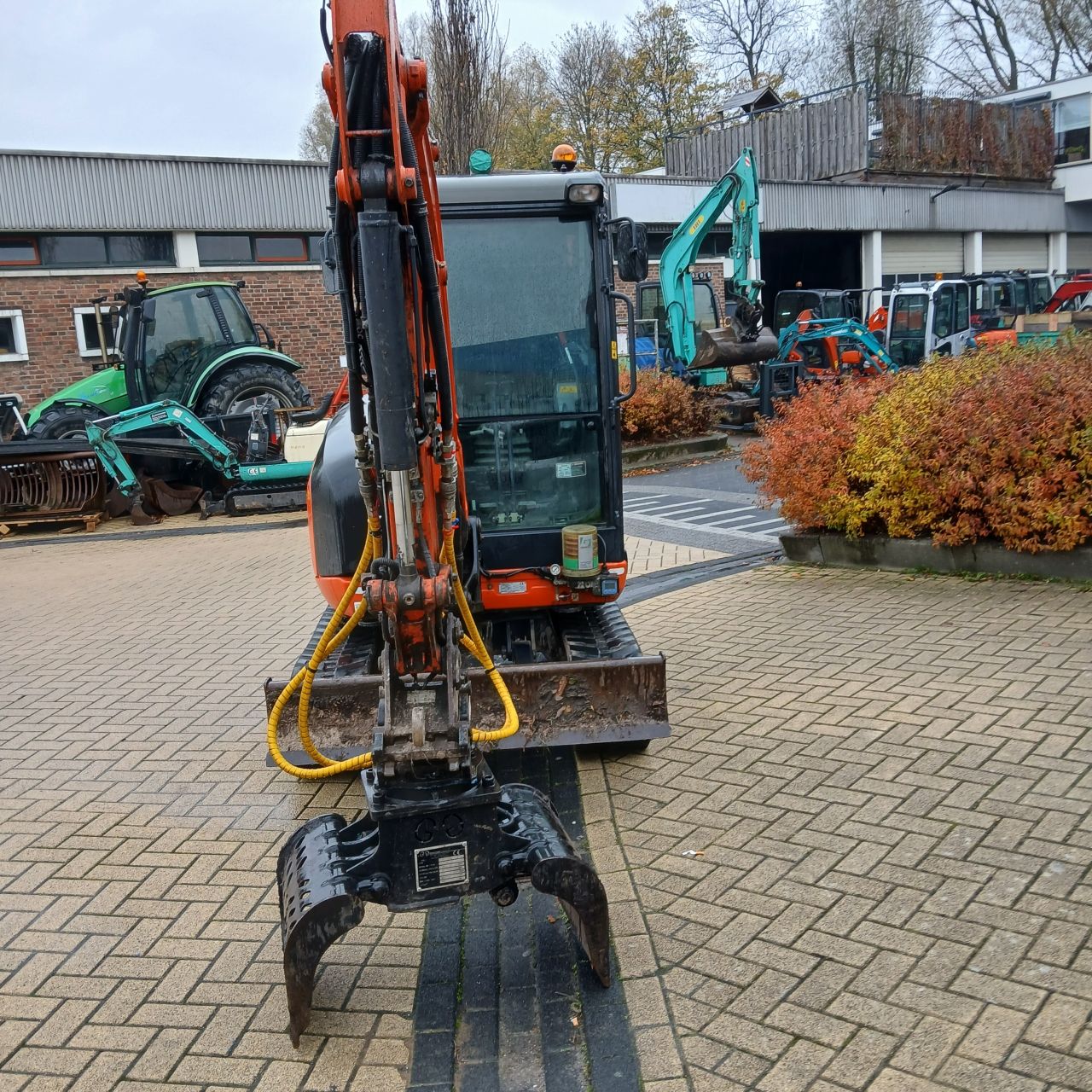 2 Maal Kubota Kx027-4 Minigraver.