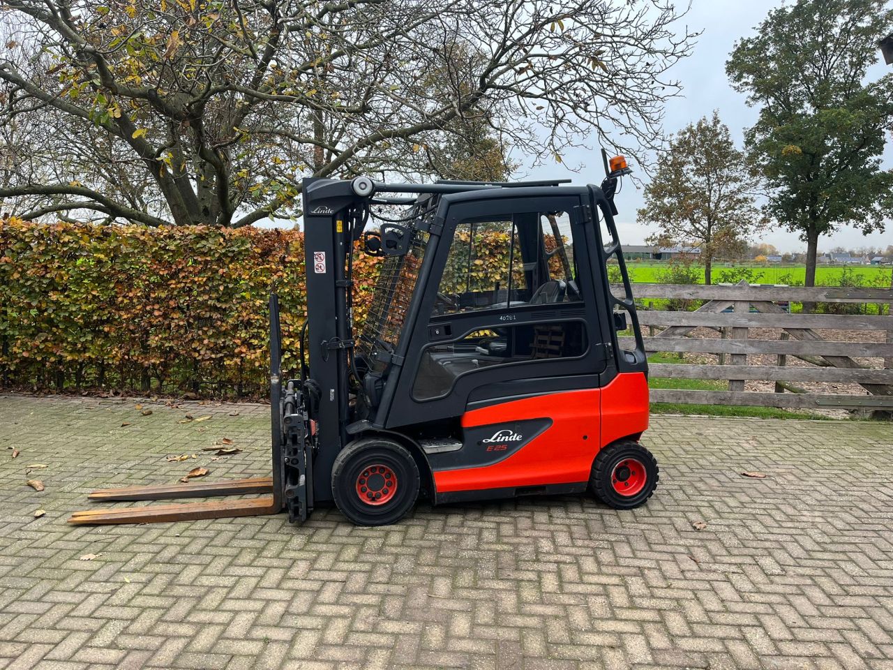 Linde E25-01 | Elektrisch Heftruck | 2018 | 14000U | 2.5T | 4.5M