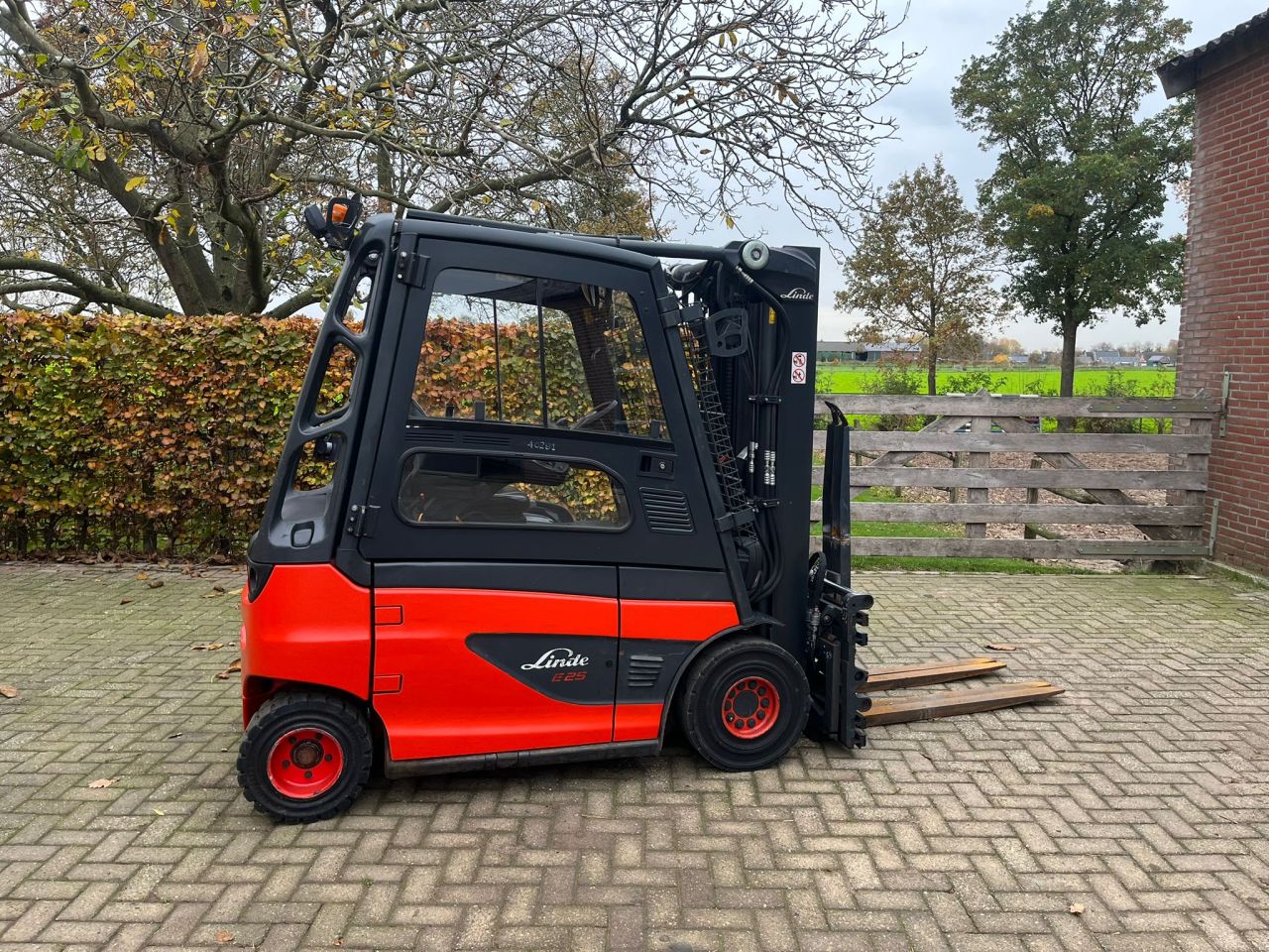 Linde E25-01 | Elektrisch Heftruck | 2018 | 14000U | 2.5T | 4.5M