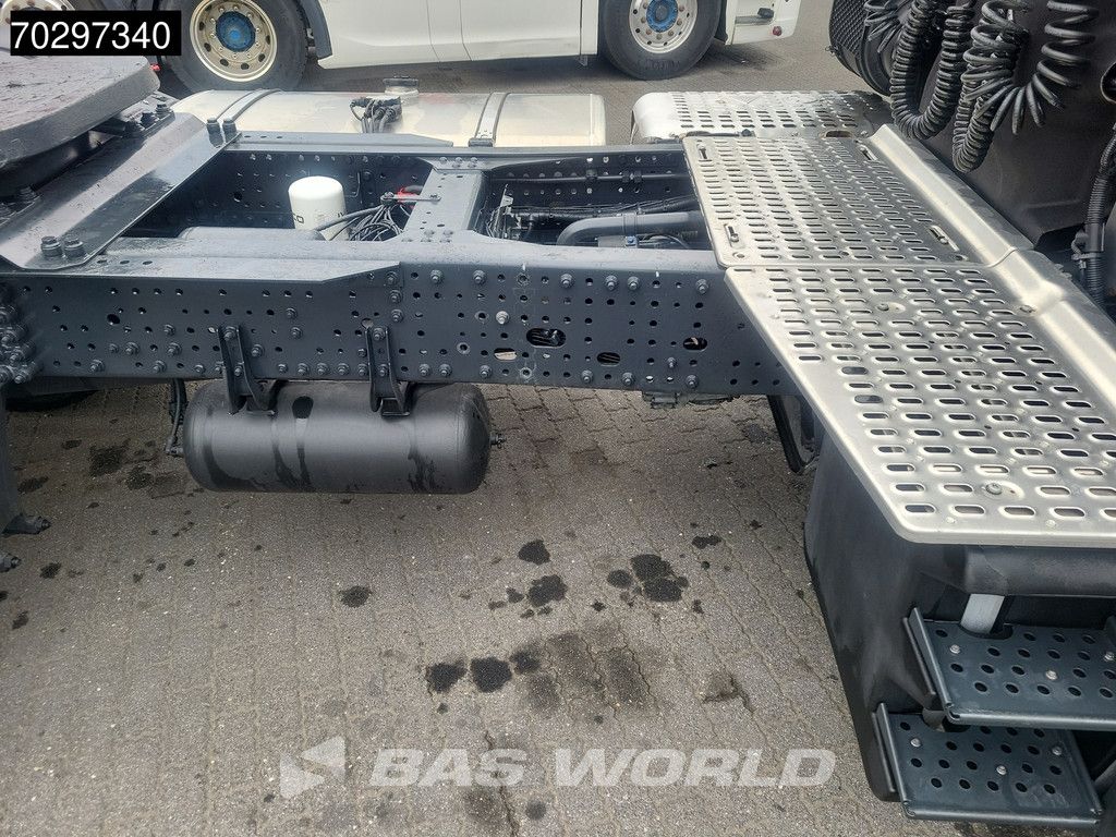 Iveco X-Way 500 4X2 NEW! Retarder Big-Axle Standklima MirrorCam Navi LED ACC Euro 6