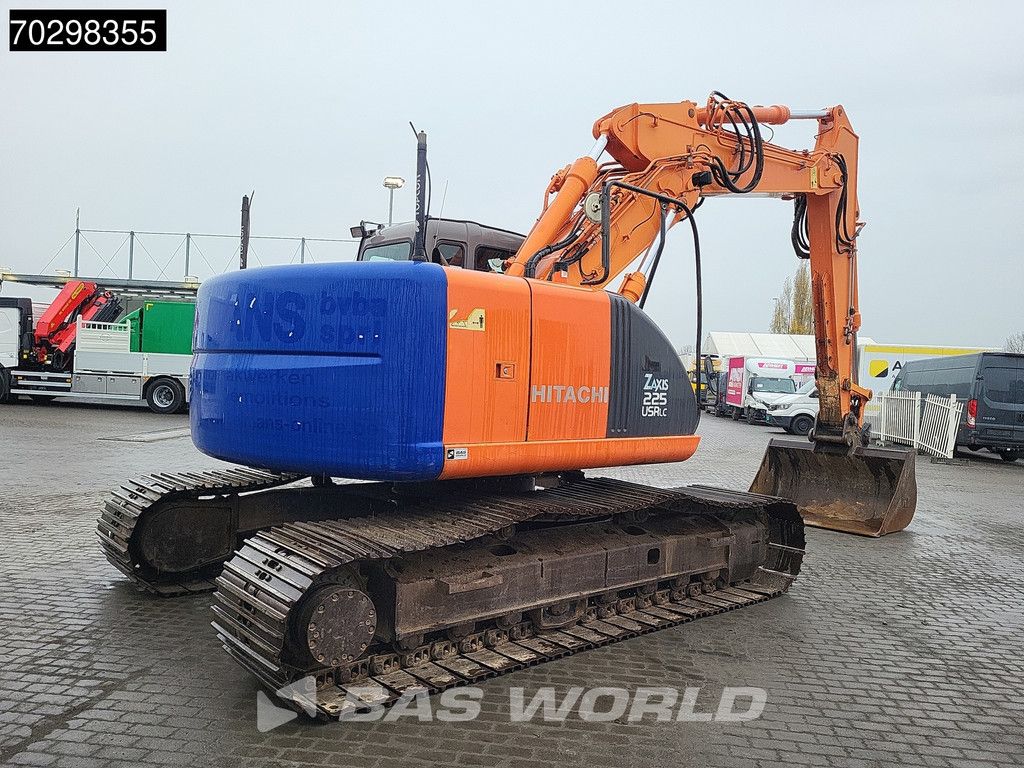 Hitachi ZX225 USR