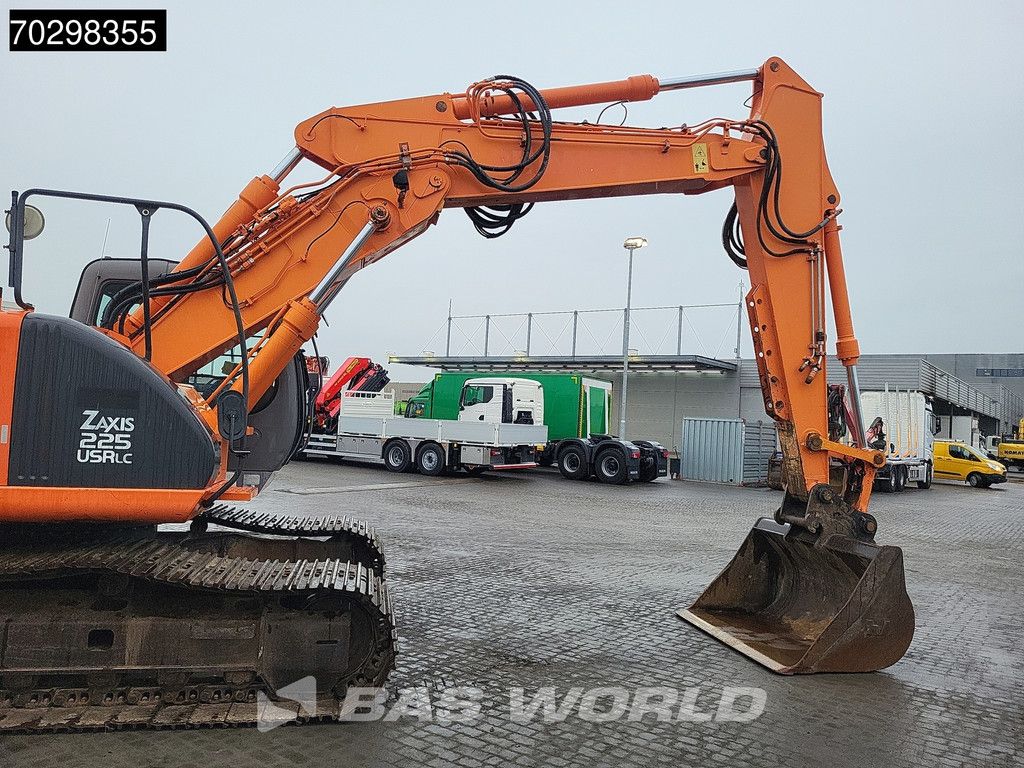 Hitachi ZX225 USR