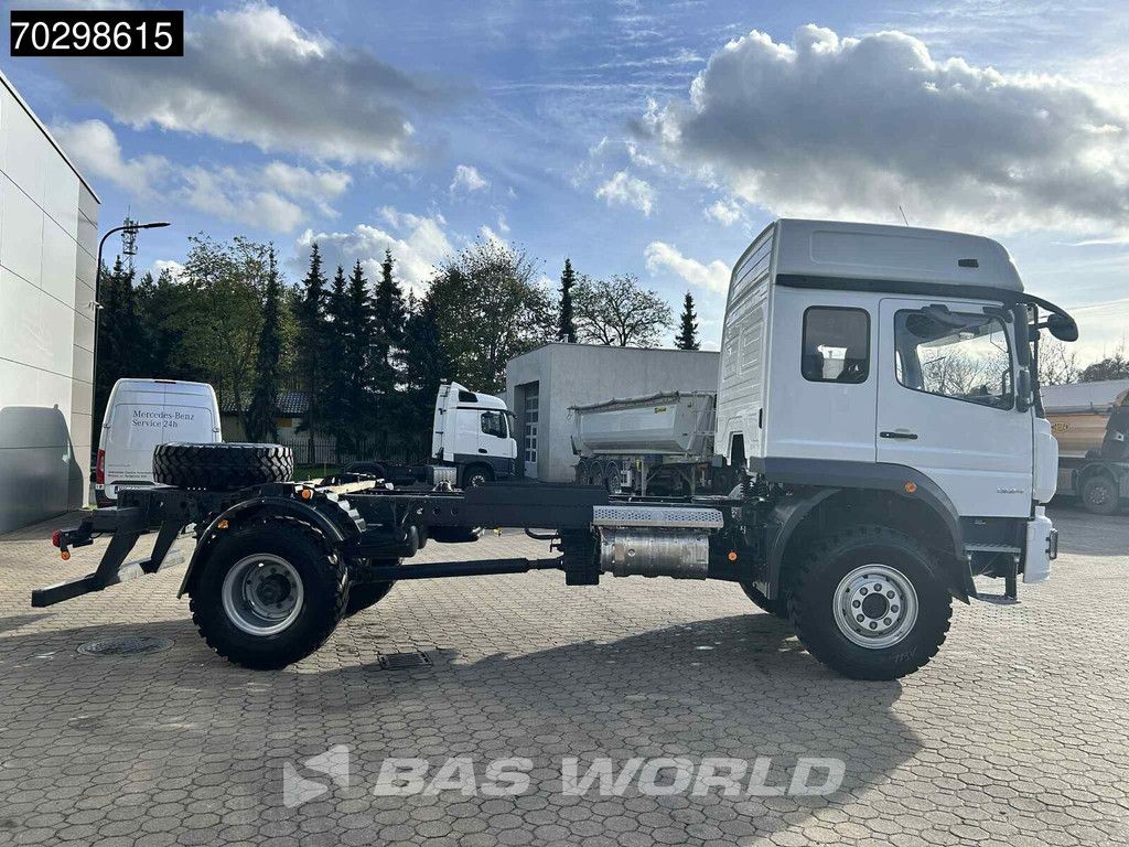 Mercedes Atego Atego 1324 4X4 NEW 13.5tons 4x4 chassis Steelsuspension Automatic Euro 6