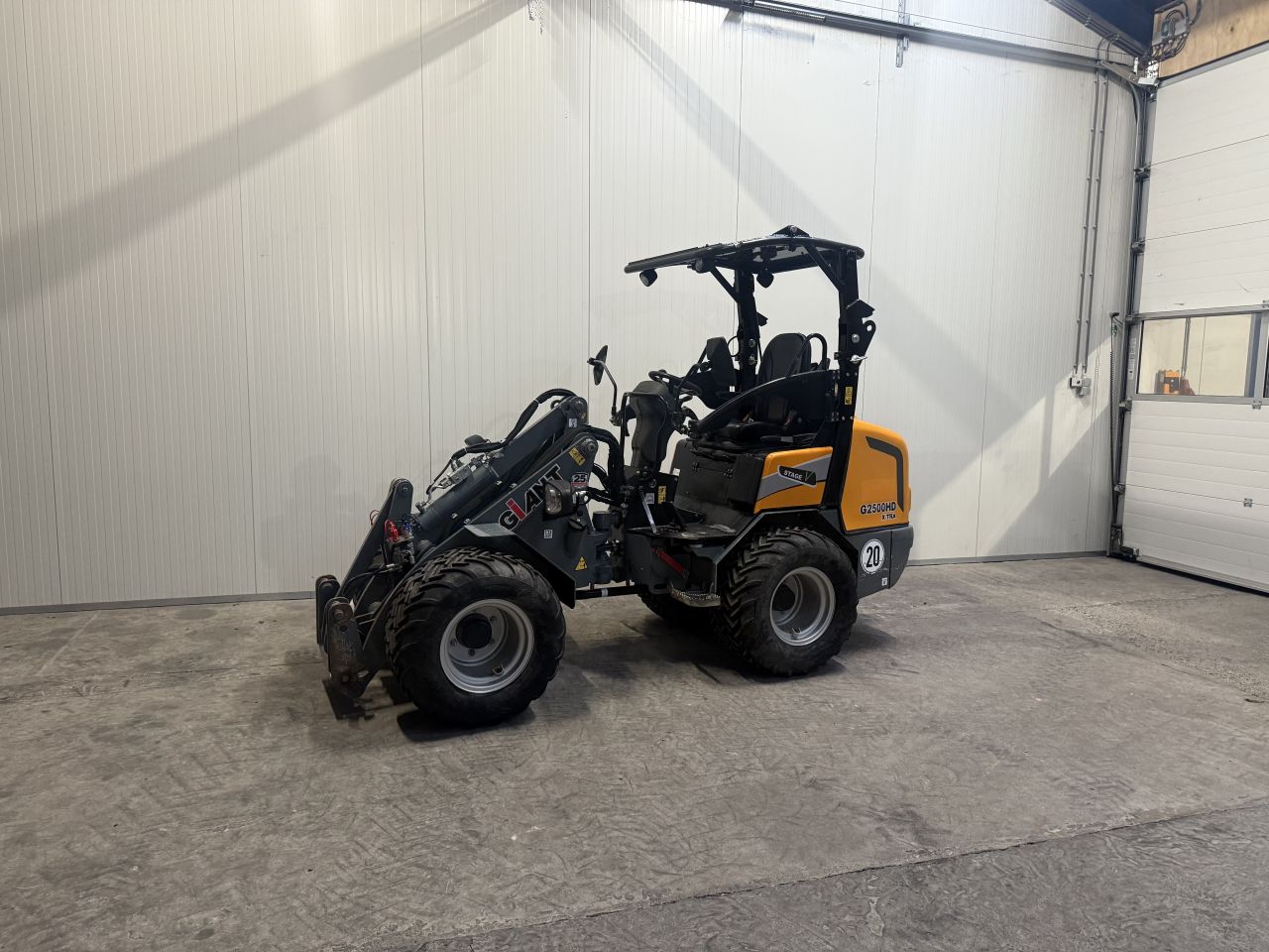 Giant g2500extra hd ( 368 uur )