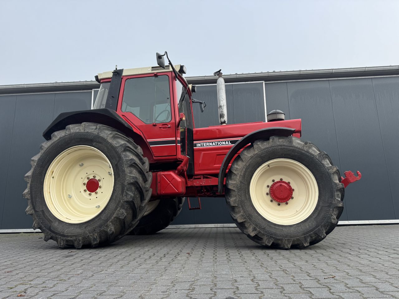 Case International 1455 XL