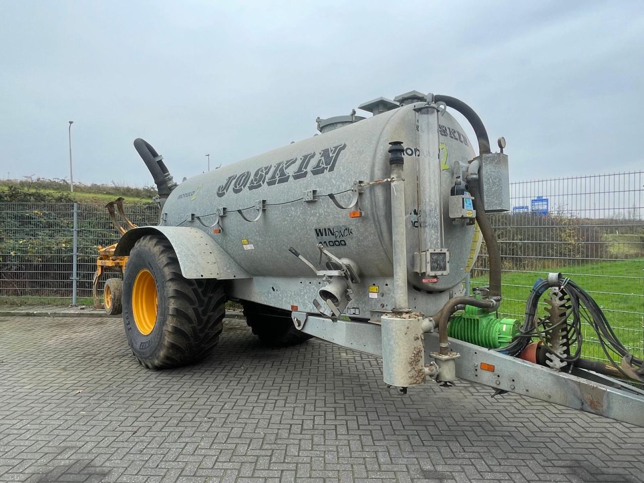Joskin Modulo 2 -11000ME Winpack gierton met bouwland injecteur