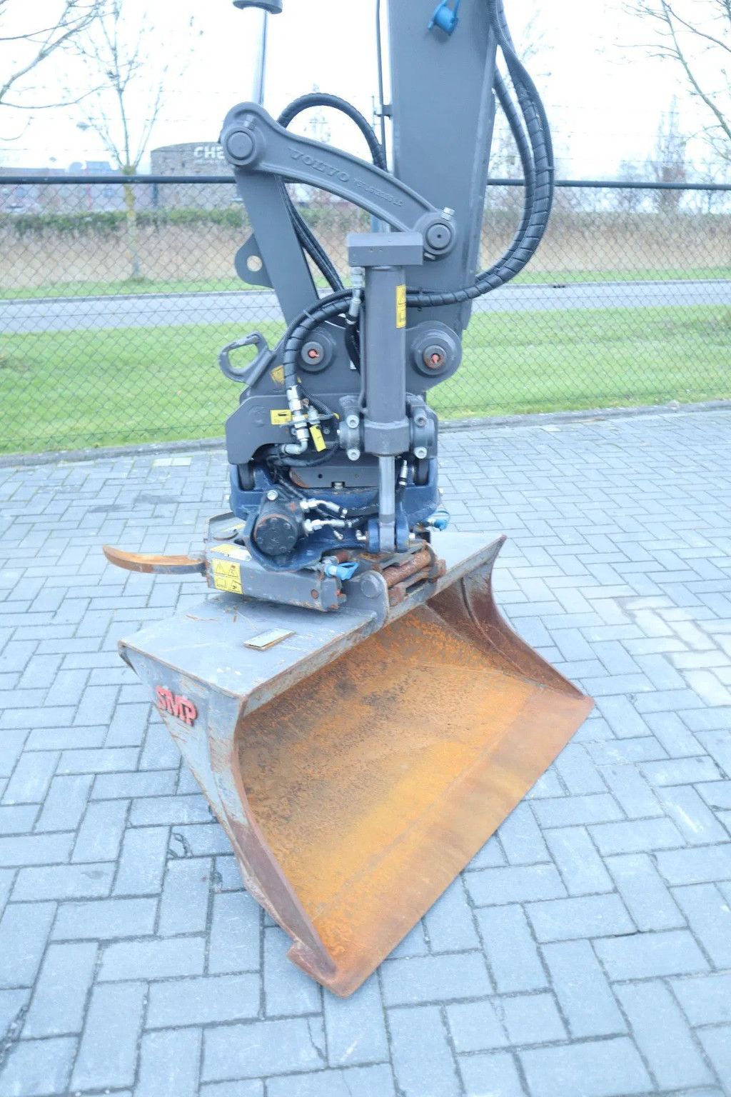 Volvo EW60E | DEMO | 30 KM/H | ROTOTILT + GRIPPER | BUCKET