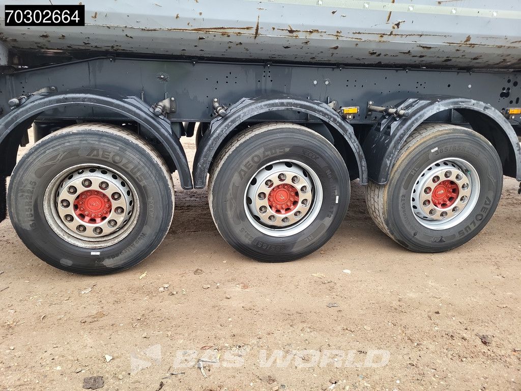 Schmitz SGF*S3 3 axles TUV 05/26 Lifting Axle 55m3