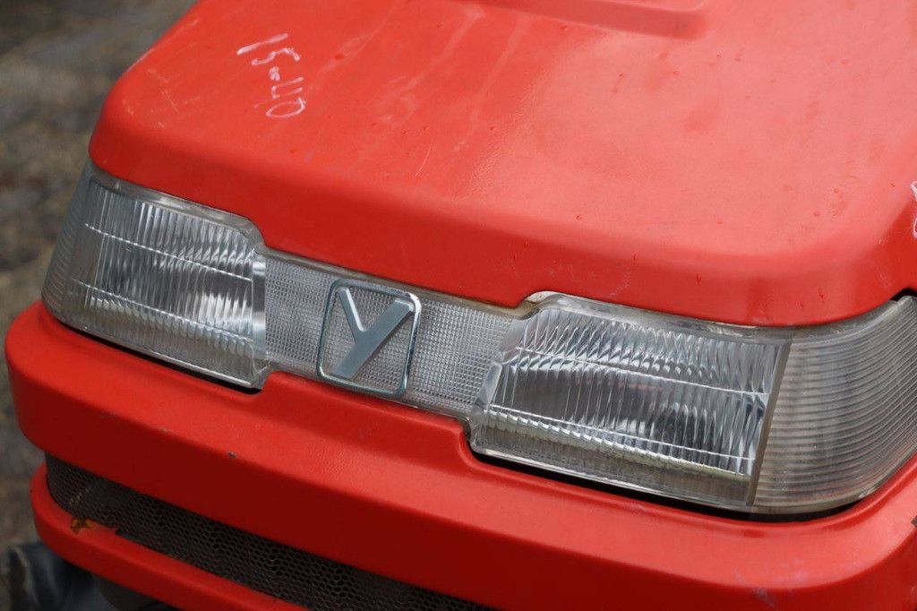 Kleintraktor Yanmar Ke-3 Diesel 13,5 PS mit Grubber