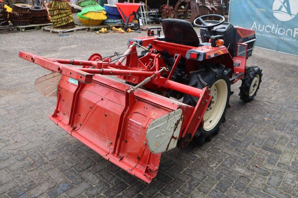 Minitractor Yanmar F165 Diesel 16pk met grondfrees