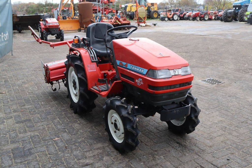 Kleintraktor Yanmar Ke-4 Diesel 14,5 PS mit Grubber