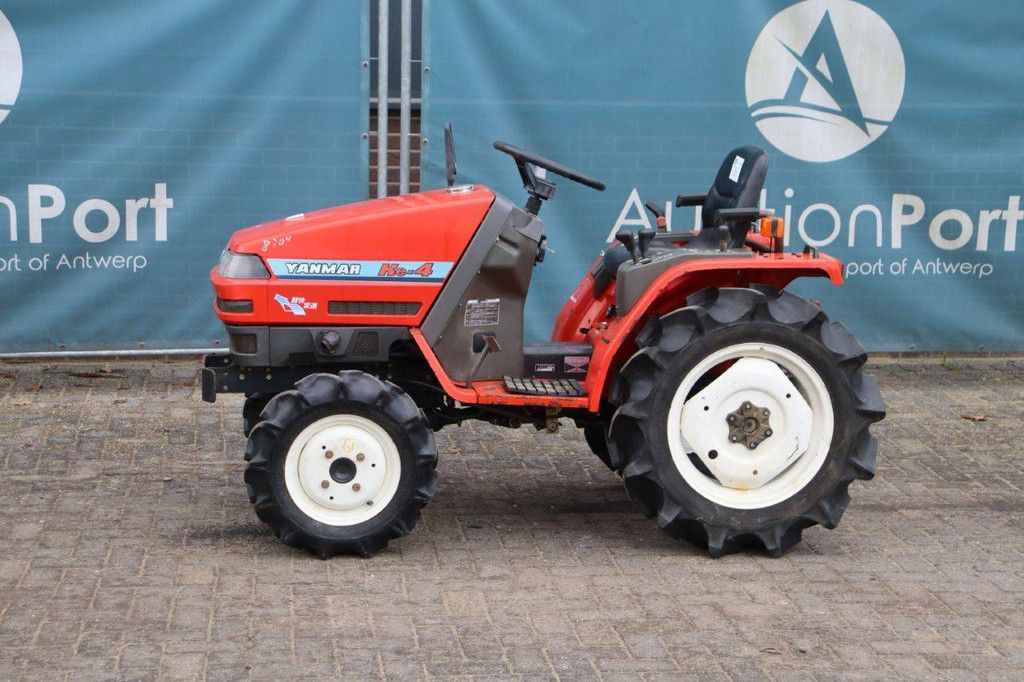 Minitraktor Yanmar Ke-4 Diesel 14,5 PS