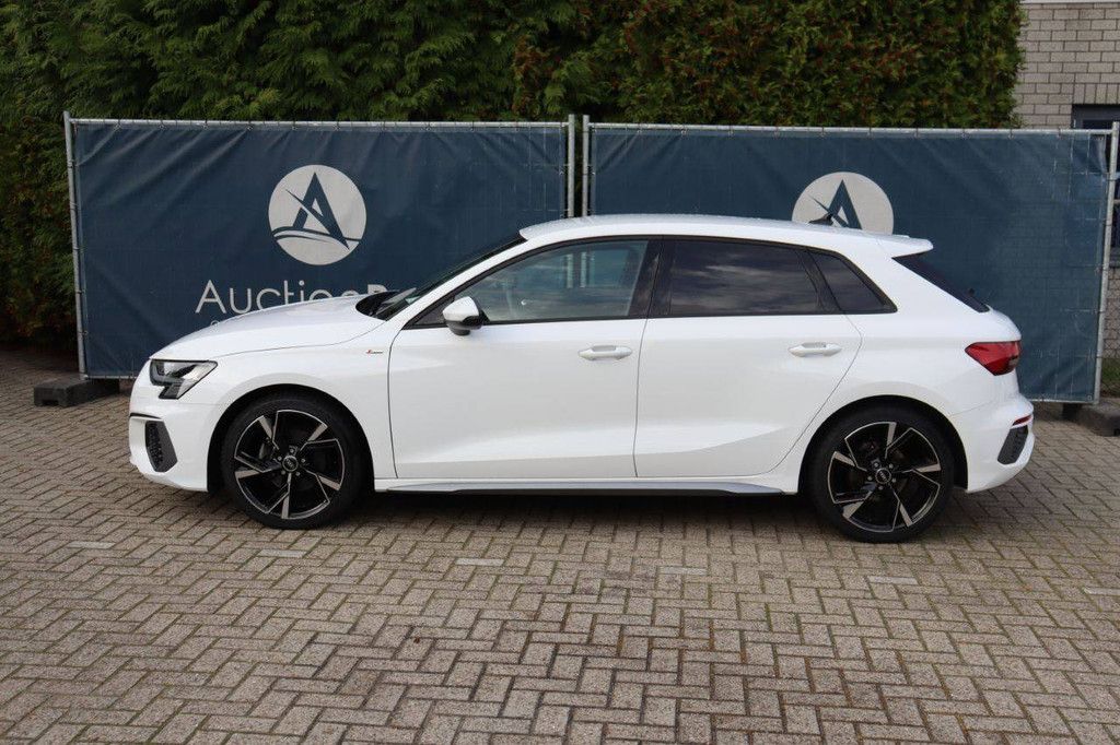 Audi A3 Sportback Hybrid 2024