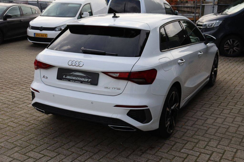 Audi A3 Sportback Hybrid 2024