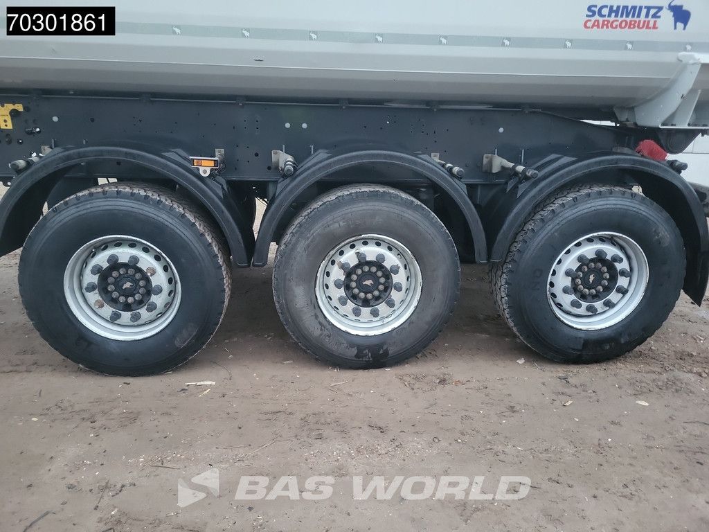 Schmitz SCB*S3D 30m3 Lifting Axle