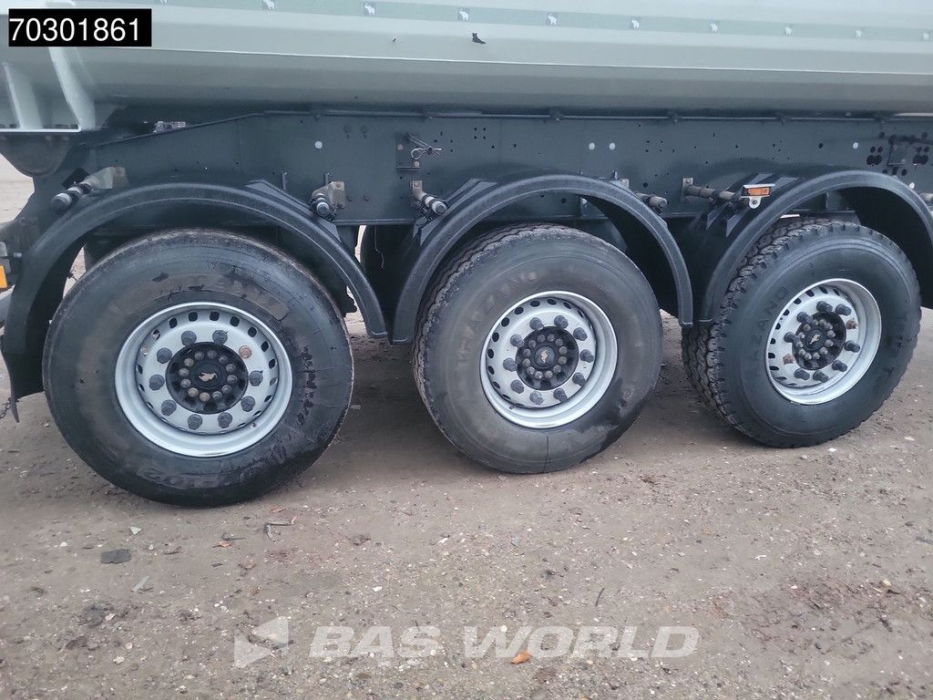 Schmitz SCB*S3D 30m3 Lifting Axle
