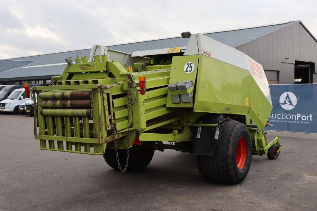 Baler Claas Quadrant 2200 2001