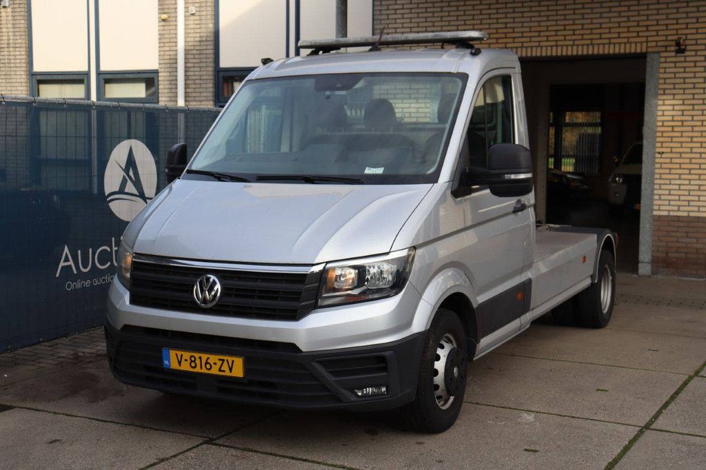 Fahrgestell mit Fahrerhaus Volkswagen CRAFTER Diesel 2019