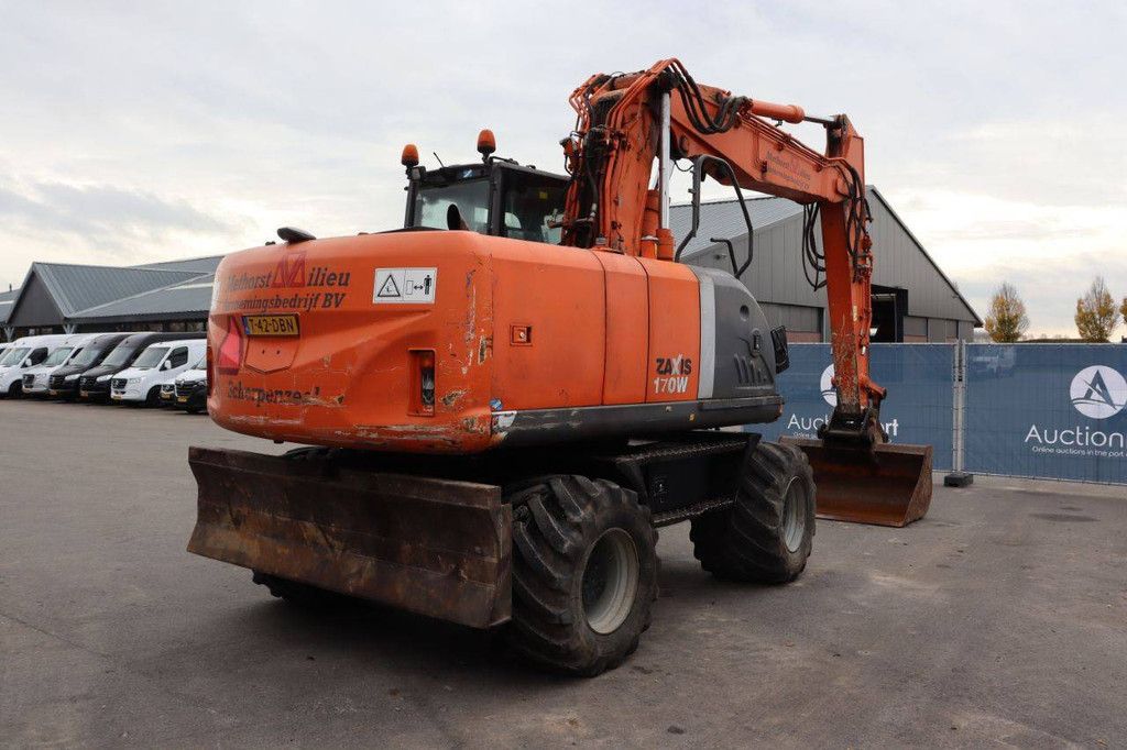 Wheel excavator Hitachi ZX170W-3 Diesel 104kW 2010